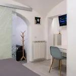 Trastevereloft228 Apt. White Tatil Evi