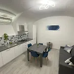 Trastevereloft228 Apt. White