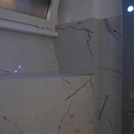 Trastevereloft228 Apt. White *