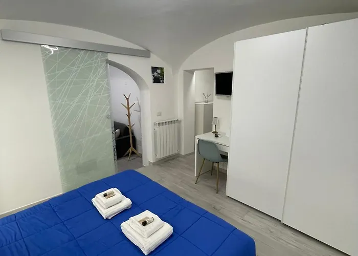 Trastevereloft228 Apt. White *