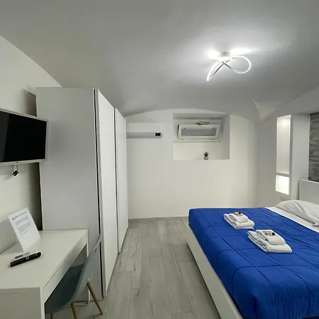 Trastevereloft228 Apt. White *